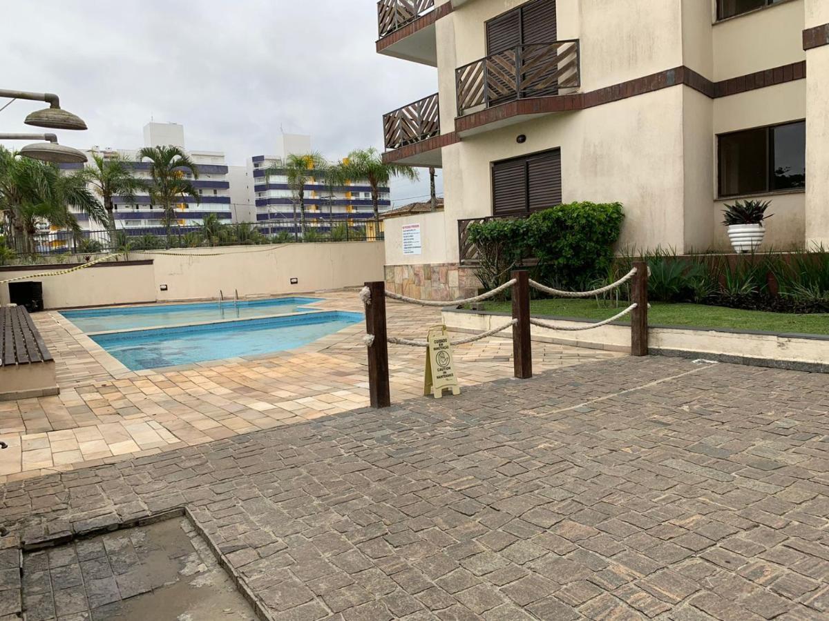 Condomínio Maitinga. (Pé na areia) Bertioga Exterior foto