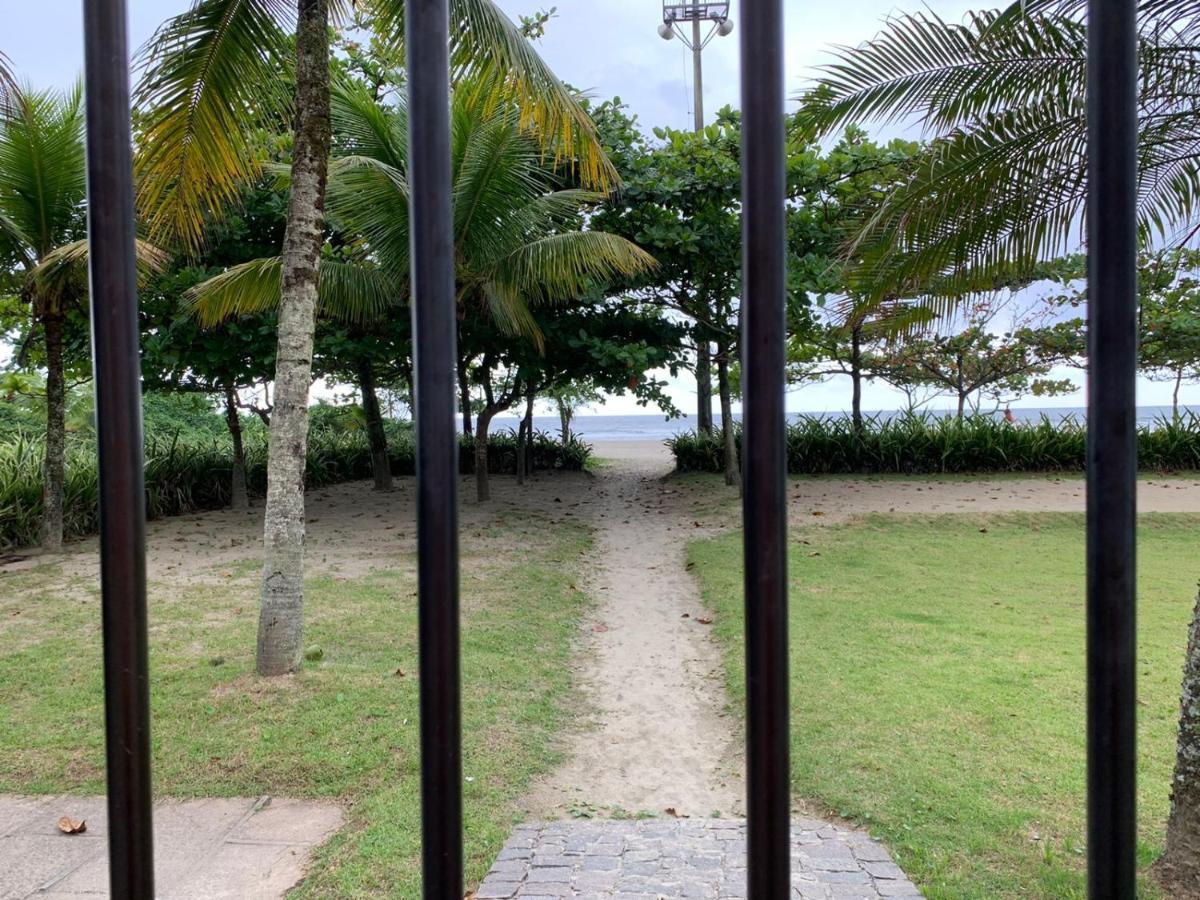 Condomínio Maitinga. (Pé na areia) Bertioga Exterior foto