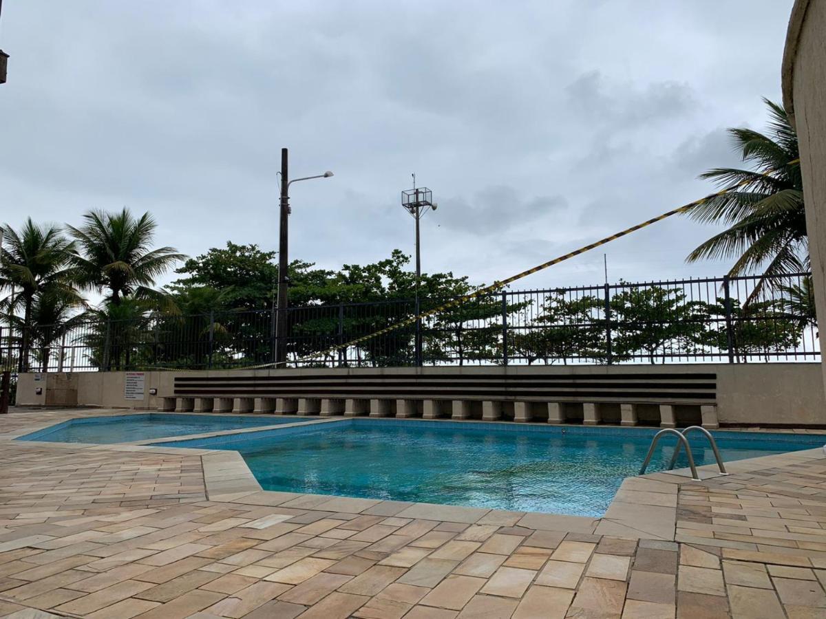 Condomínio Maitinga. (Pé na areia) Bertioga Exterior foto