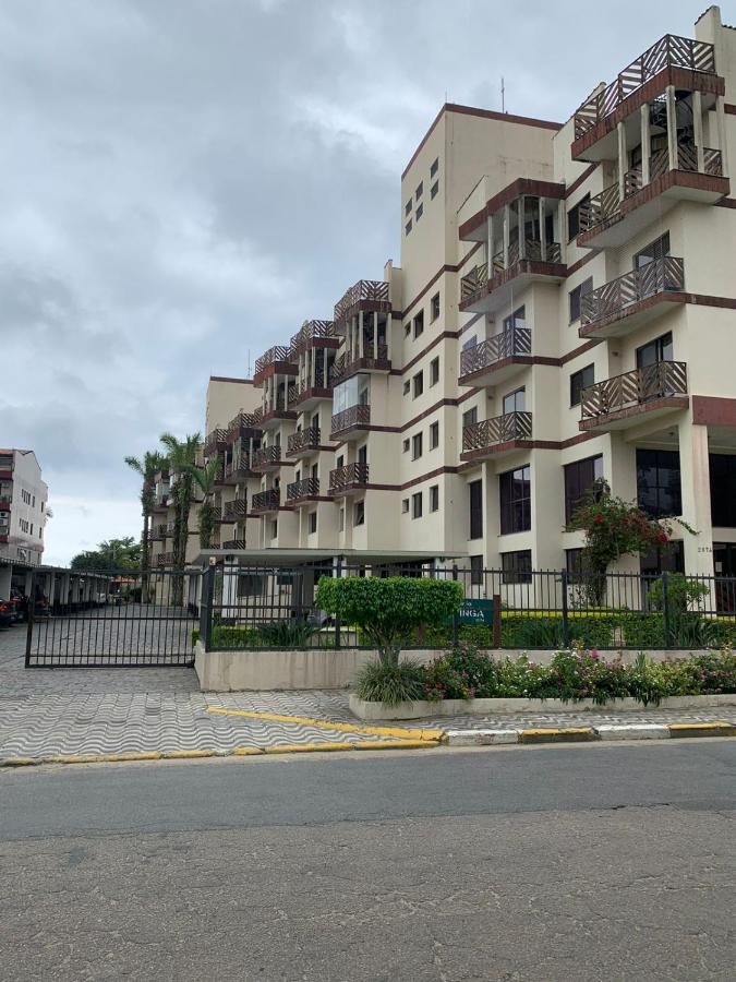 Condomínio Maitinga. (Pé na areia) Bertioga Exterior foto